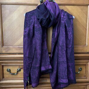 NWT ETRO Paisley Silk Wool Pashmina Wrap Scarf Fringe Trim Purple Black LUXURY